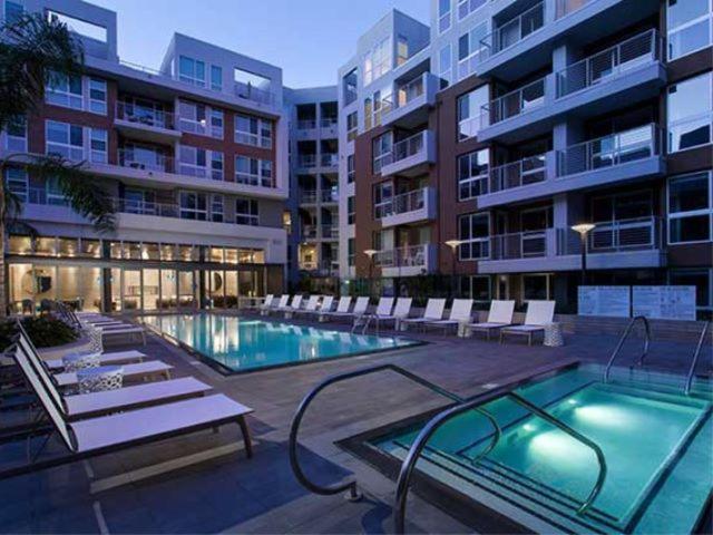 Weho Paradise 3b2b Loft With Parking Apartamento