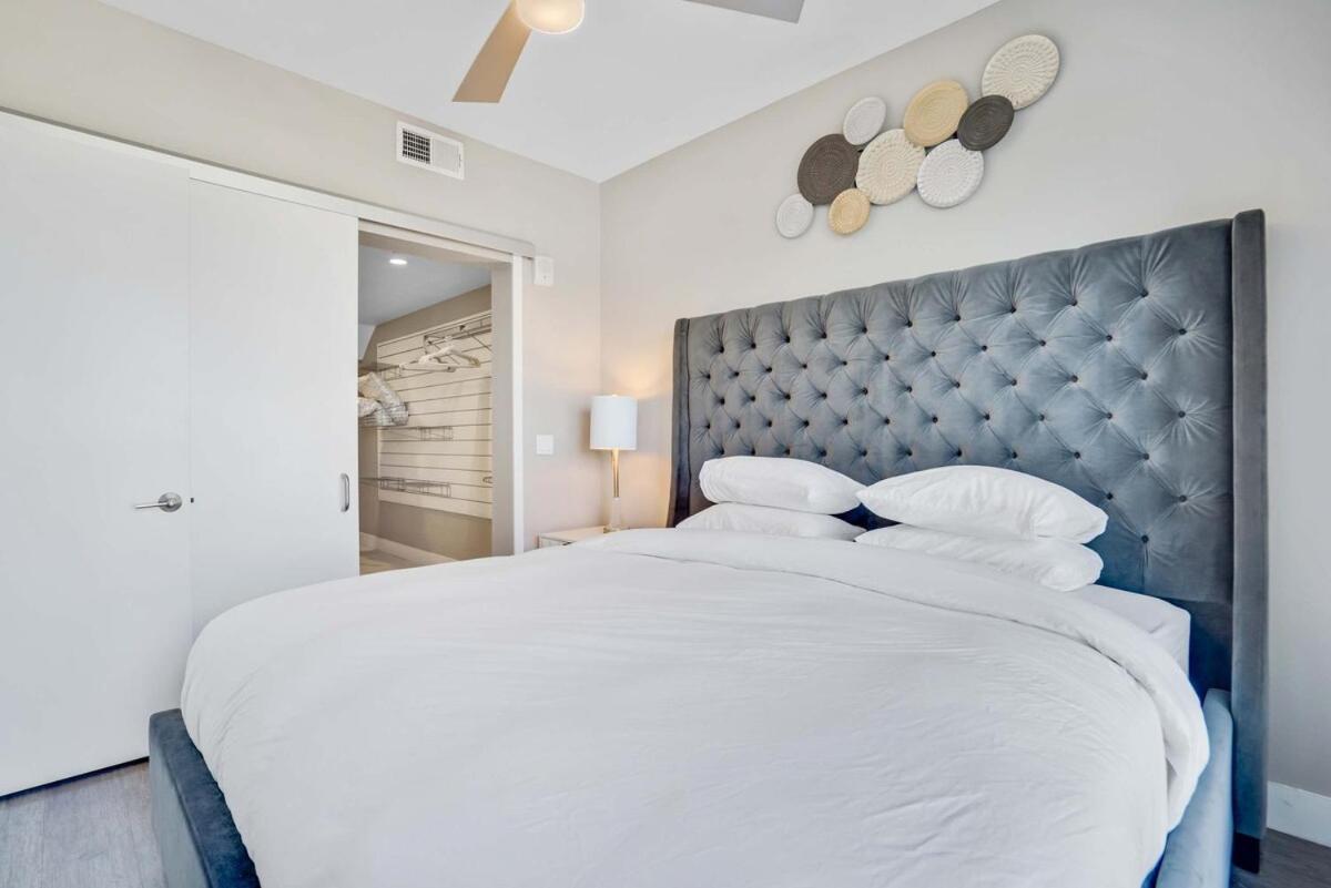 Weho Paradise 3b2b Loft With Parking * Los Ángeles