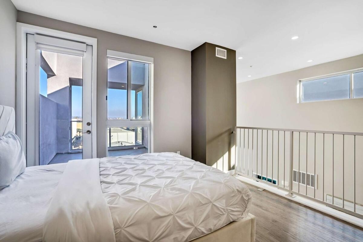 Weho Paradise 3b2b Loft With Parking * Los Ángeles